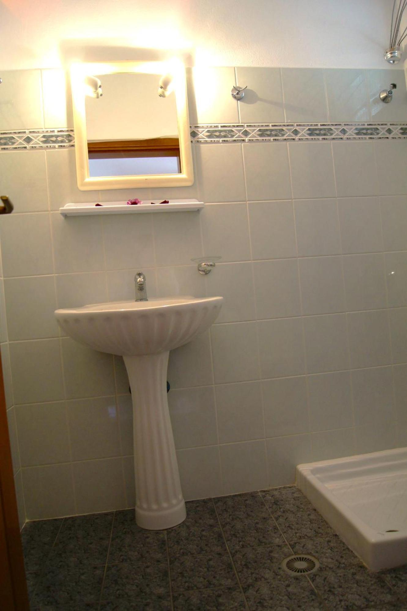 Belle Rose Apartment Patitiri  Luaran gambar